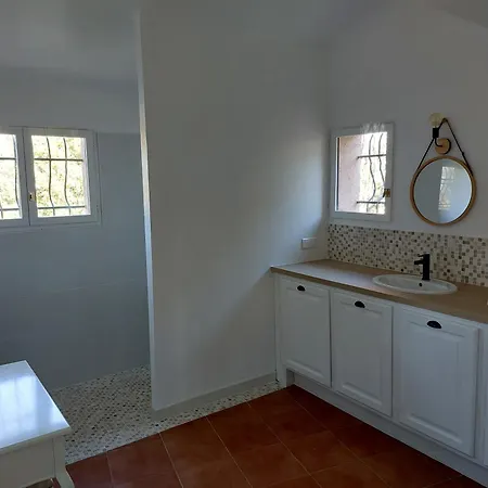 Splendide Piscine Chauffee Avec Piscine 5 Mn A Pied De La Villa *